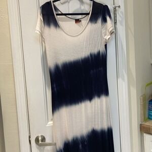 MOJO 2XL Stretch T Dress Blue‎ White Tie Dye Maxi 535